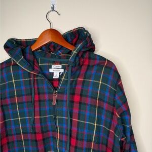 L.L. Bean Women’s Relaxed Fit Full Zip Plaid Flannel Cotton Hooded Shacket. L